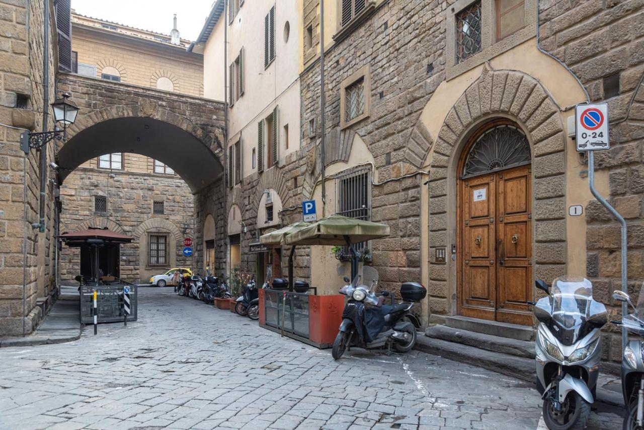 Eclectic Apartment In Santa Croce ฟลอเรนซ์ ภายนอก รูปภาพ